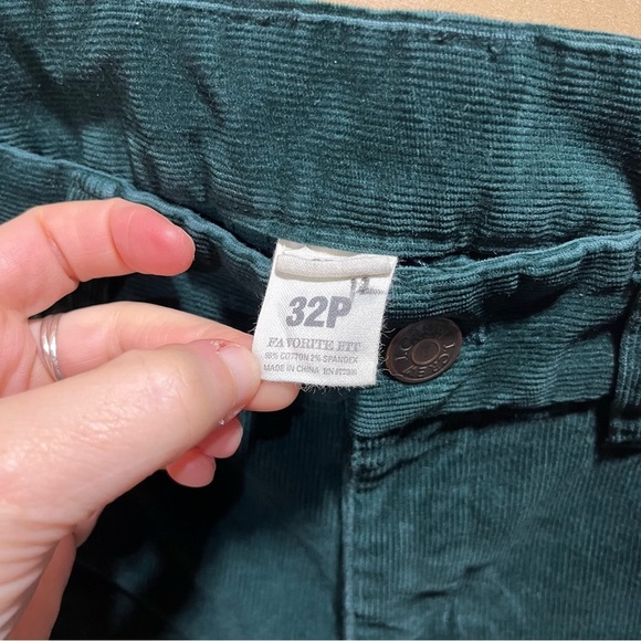 J CREW~ Women’s Forest Green Corduroy Favorite Fit Pants - Picture 4 of 8